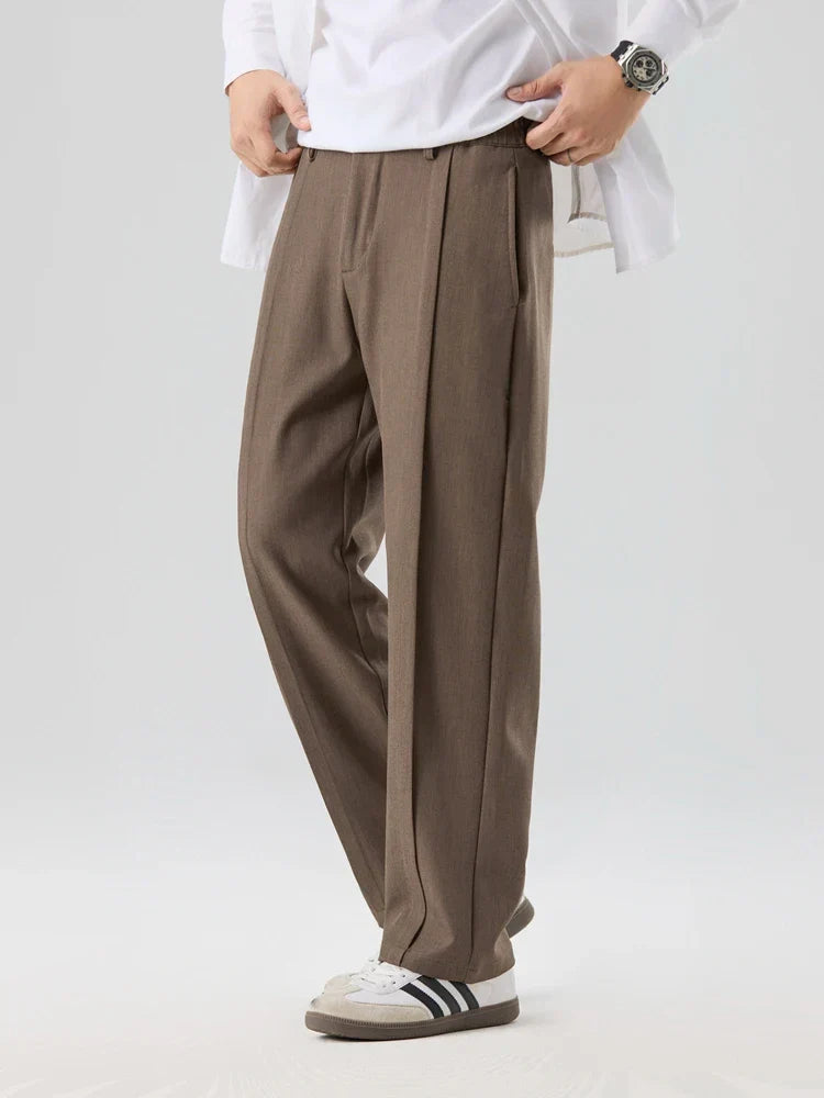 Phill | Straight Cut Pleated Pant